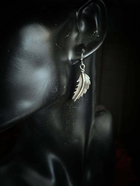 Pendientes Pluma